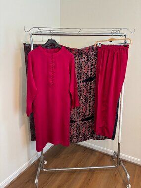 Pinkish Maroon Pakistani silk kameez/ trouser outfit with Palachi shawl (3pc)